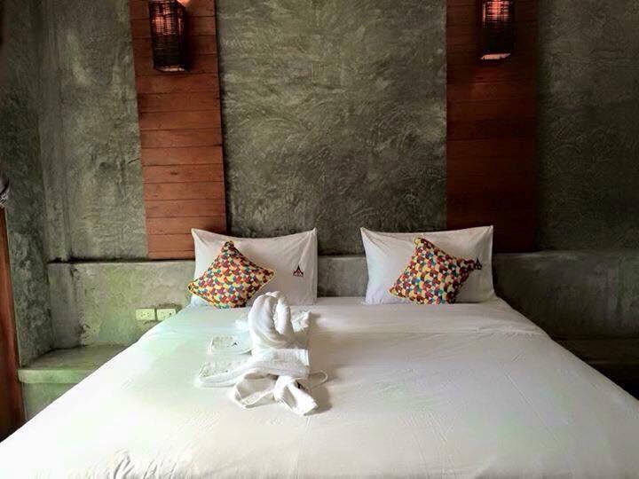 Ruean Thai Nai Bang By Pansak Resort Surat Thani Exterior photo