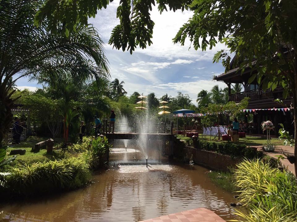 Ruean Thai Nai Bang By Pansak Resort Surat Thani Exterior photo